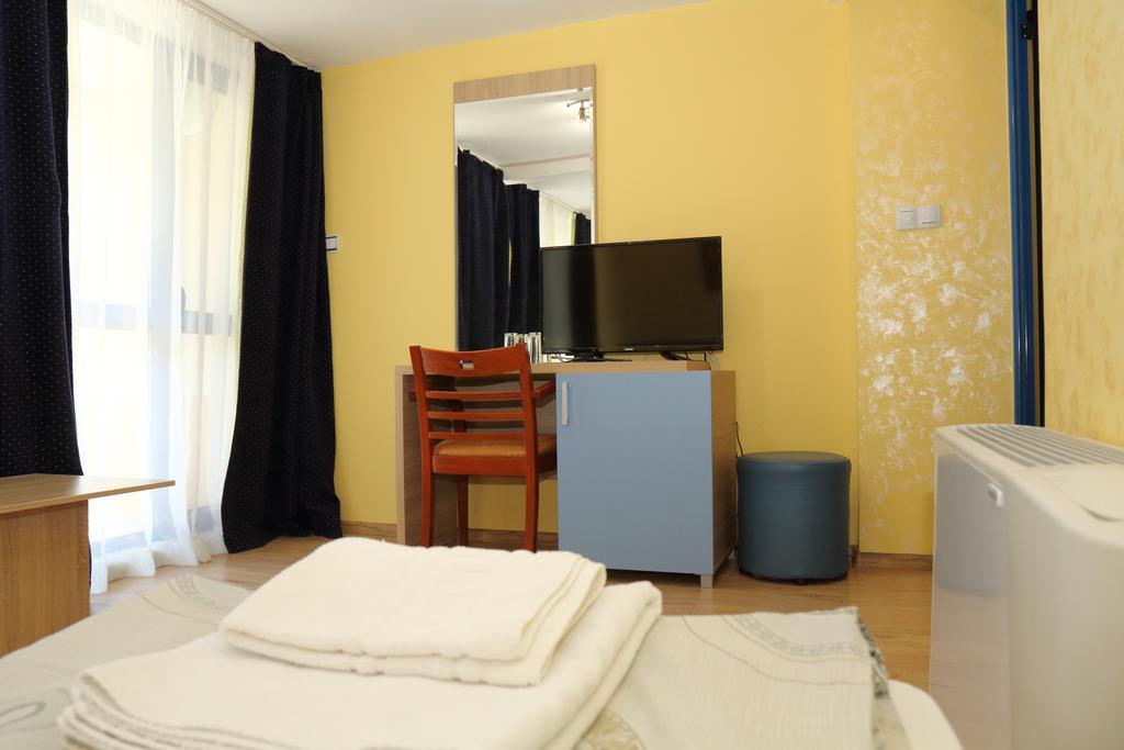 Fenix Family Hotel بلاغويفغراد المظهر الخارجي الصورة